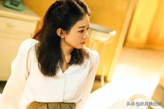 没有黑料的明星,_赵丽颖争议回复_赵丽颖私下素质低